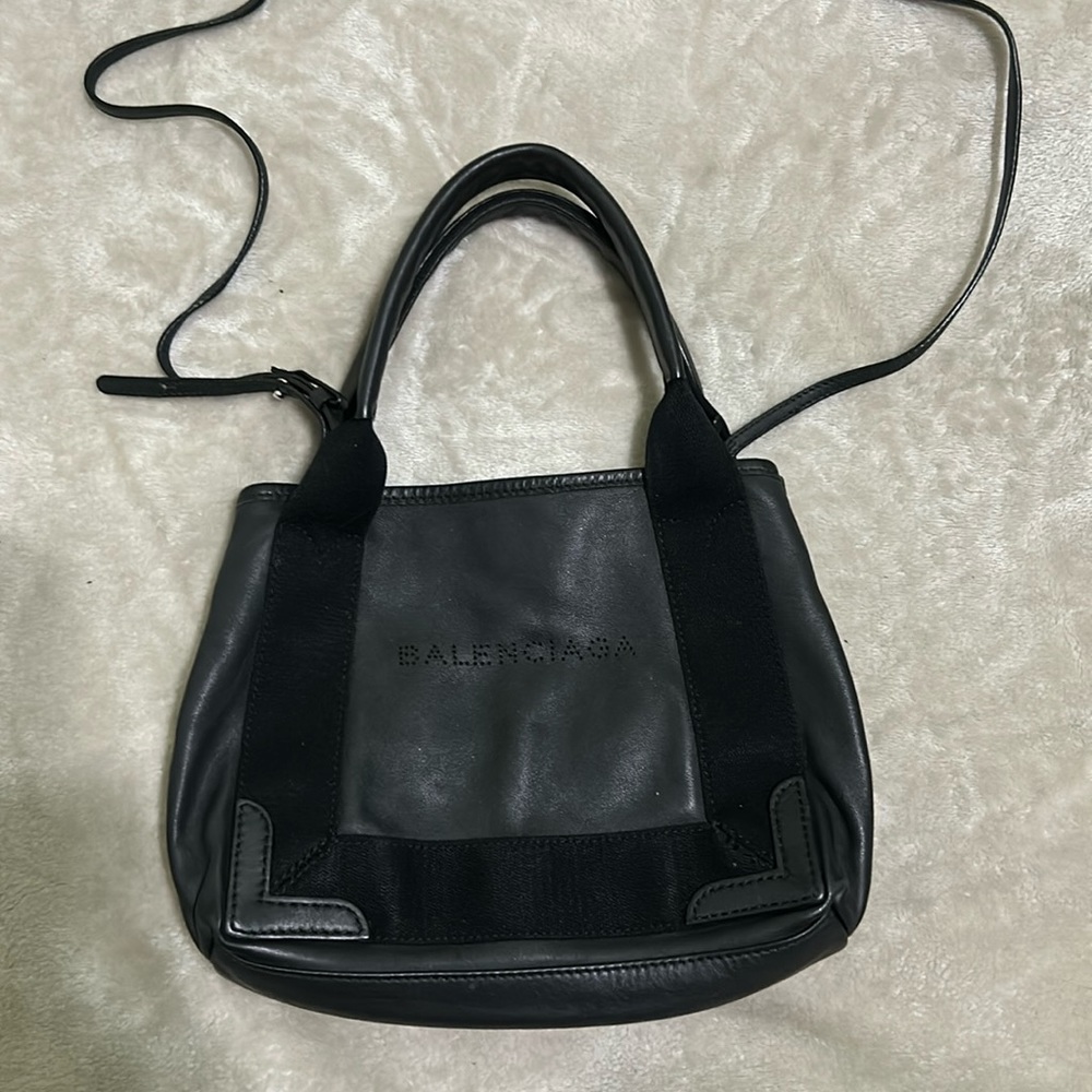 Black leather Balenciaga purse